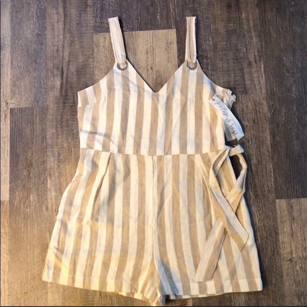NWT Taylor & Sage linen striped xl shorts romper